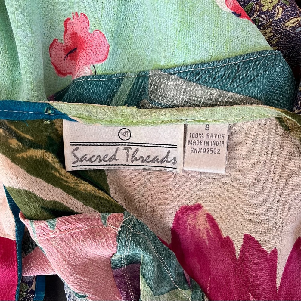 Small Sacred Threads Patchwork Button Down Crop T… - image 4